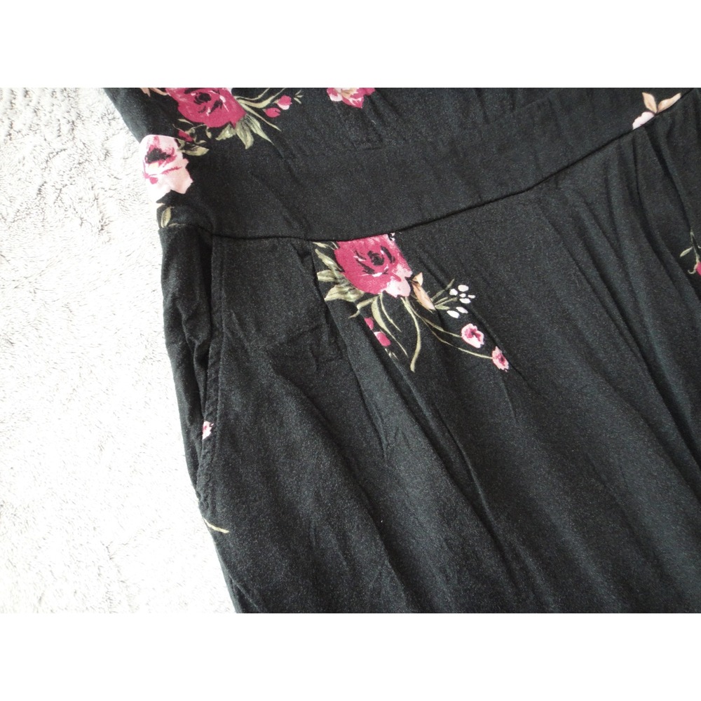 Torrid Black Pink Floral Wide Leg Jumpsuit Smocked Back Plus Size 1 with Pockets - Picture 3 of 11